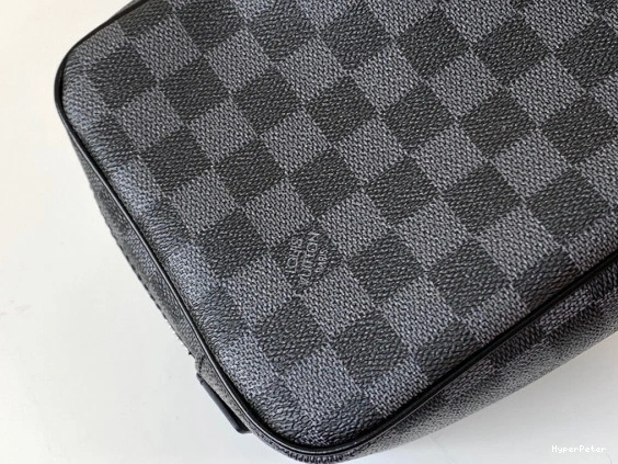 VUITTON POUCH LOUIS TOILETRY GM 0817